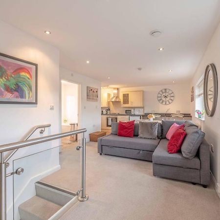 Windsor Wexham One Bedroom Home Sleeps Four Σλόουθ Εξωτερικό φωτογραφία