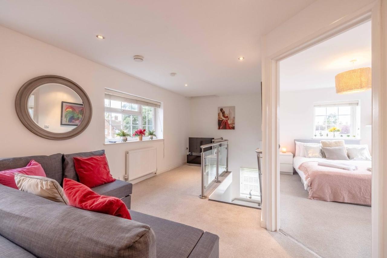 Windsor Wexham One Bedroom Home Sleeps Four Σλόουθ Εξωτερικό φωτογραφία
